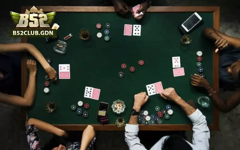 Trình tự diễn ra một ván Poker theo từng vòng cược